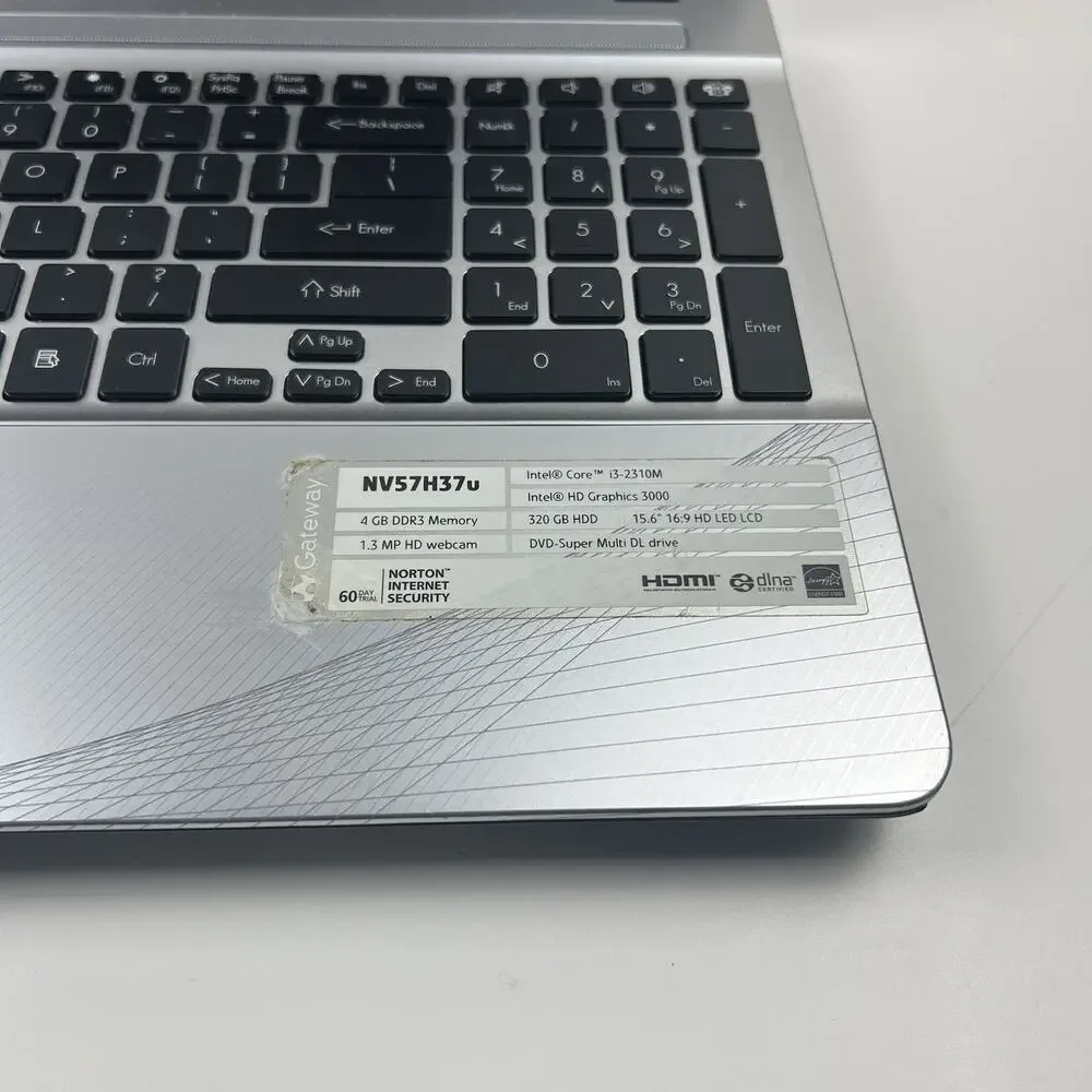 Gateway P5WS0 Laptop Core i3 15.6 Intel HD Graphics 3000 320GB HD 4GB RAM Win 10